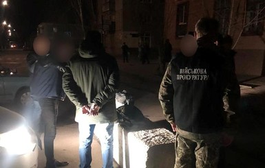 В Запорожской области на взятке задержали сотрудника военкомата