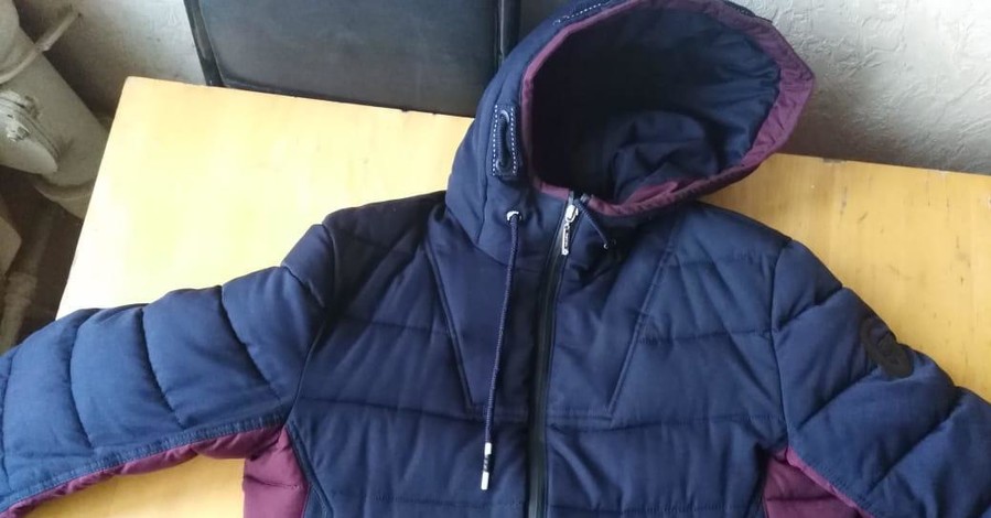 В Одесской области обвиняемый украл в суде куртку