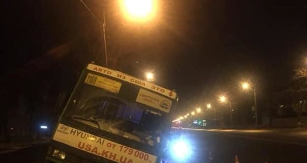 В Харькове водитель маршрутки с пассажирами потерял сознание 