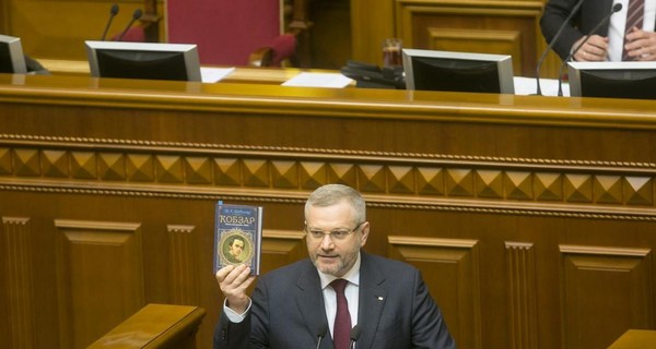 Вилкул: 54 % литературного наследия Т. Шевченко - на русском. Власть и его назовет 