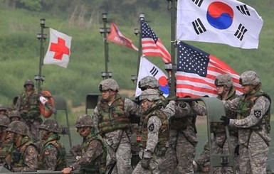 США и Южная Корея прекратили учения, чтоб не нервировать КНДР