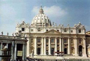 Сайт Ватикана переведут на латынь 