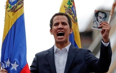 Гуайдо вернулся в Венесуэлу, его никто не арестовал