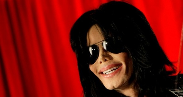 Песни Майкла Джексона запретили из-за обвинений в педофилии