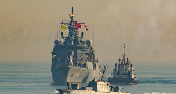 Украинские и турецкие корабли отработали маневры под Одессой