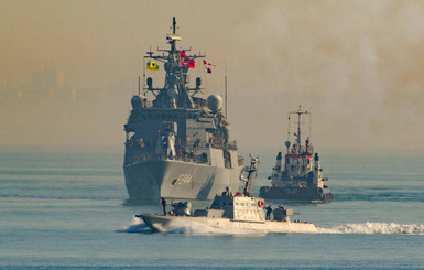 Украинские и турецкие корабли отработали маневры под Одессой