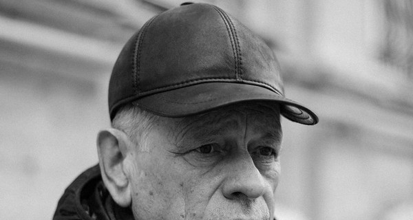 Отец Екатерины Гандзюк пожаловался на слежку и угрозы