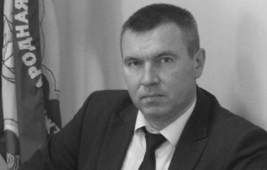 Порошенко отреагировал на смерть сотрудника своей Администрации в Киеве