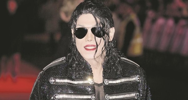 Louis Vuitton отказался от продажи одежды, посвященной Майклу Джексону
