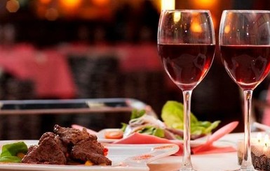 Факт. Вино для романтического ужина: идеи и советы от ALCOMAG