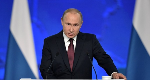Путин в Крыму заговорил по-украински. Но растрогать МИД Украины не удалось