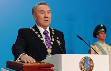 Президент Казахстана Нурсултан Назарбаев ушел в отставку: каким был его политический путь
