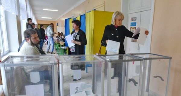 Проверка слуха: будут ли забирать молодежь в военкоматы с избирательных участков?