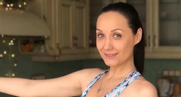 Болезни звезд: Власова борется с последствиями рака, а Брэд Питт не запоминает лица людей