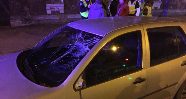 В Хмельницком 18-летнего парня сбили на пешеходном переходе 