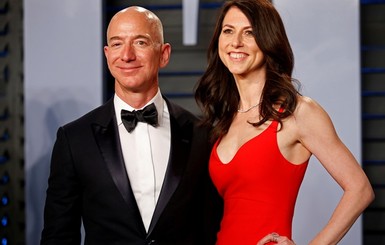 Джефф Безос развелся, отдав жене четыре процента акций Amazon