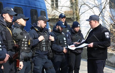 В Киеве появились мобильные группы быстрого реагирования полиции 