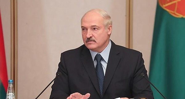 Лукашенко: Порошенко сделает все, чтобы не пришлось лезть на крышу, как Саакашвили