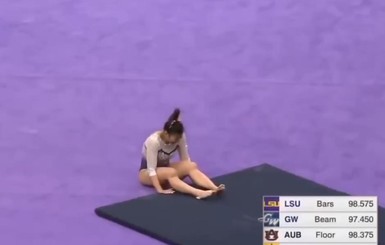 Американская гимнастка сделала двойное сальто и сломала обе ноги