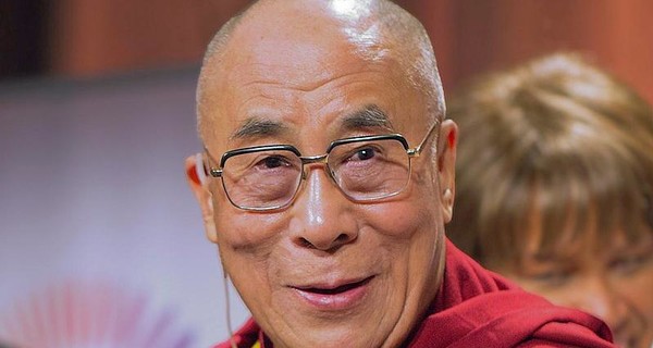 Далай-ламу срочно положили в больницу