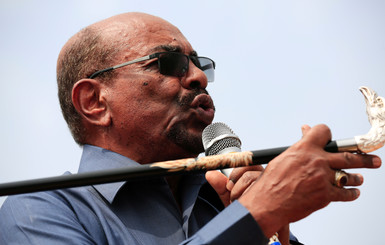 СМИ: В Судане президент ушел в отставку