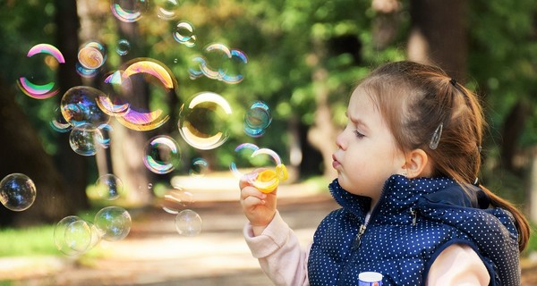 Во Львове украинка выкрала дочь подруги и повезла ее на Закарпатье