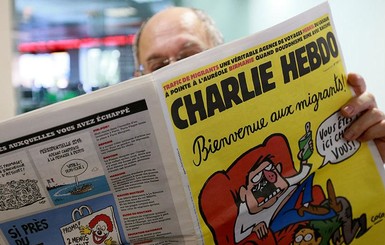 Charlie Hebdo опубликовал карикатуру на пожар в Соборе Парижской Богоматери