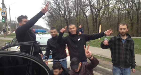 Израильские студенты устроили стрельбу возле воинской части в Харькове