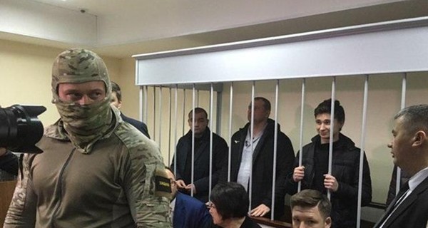 В РФ всем украинским военнопленным морякам суд продлил арест