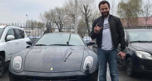 Дубинский показал новенькую Ferrari сына Гладковского