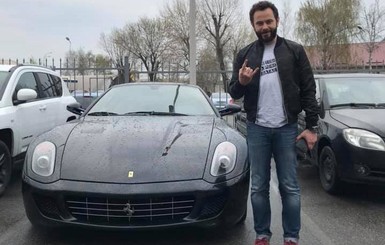 Дубинский показал новенькую Ferrari сына Гладковского