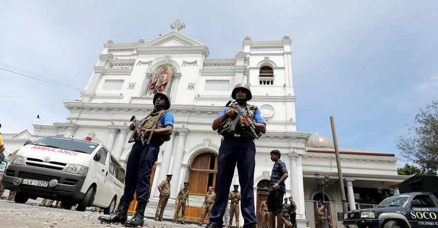 Взрывы на Шри-Ланке: МИД проверит, есть ли среди погибших граждане Украины