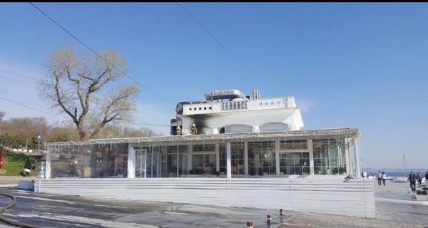 В Одессе горел популярный ресторан: есть жертвы