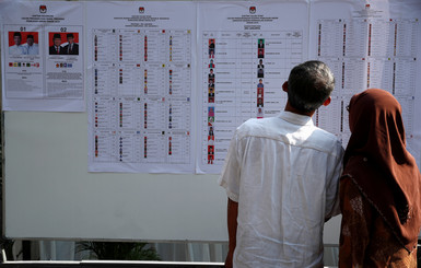 При подсчете голосов в Индонезии умерло больше людей, чем в терактах на Шри-Ланке