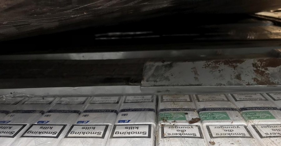 Из Закарпатья в Европу пытались переправить 11 тысяч пачек контрабандных сигарет