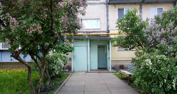 Убийство супругов в Киеве: пока плакал ребенок, соседи жаловались на завывание кота