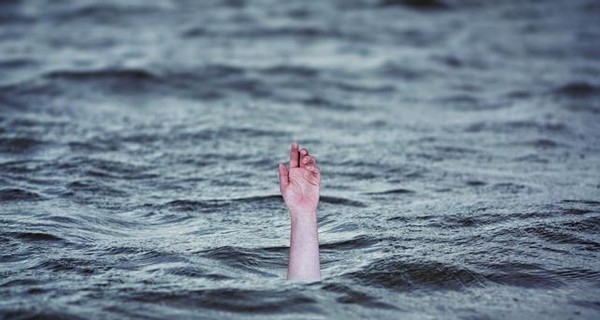 В Одесской области маленький мальчик утонул в бассейне