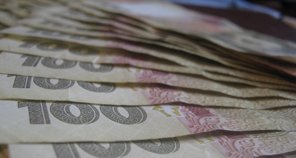 В Донецкой области банда мошенников торговала фальшивыми деньгами 