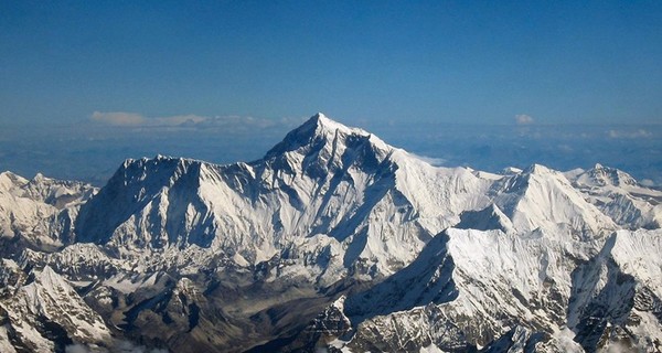 На Эвересте найдено тело еще одного погибшего туриста