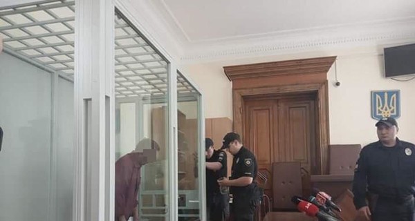 В Житомире суд арестовал родителей, сжегших пятилетнюю дочку
