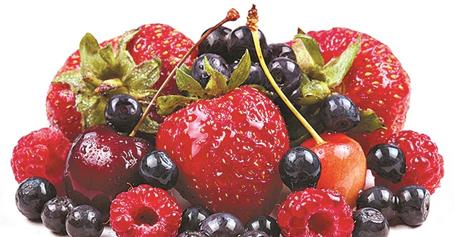 Цены в июне: дешевые ягоды и неопределенность на заправках