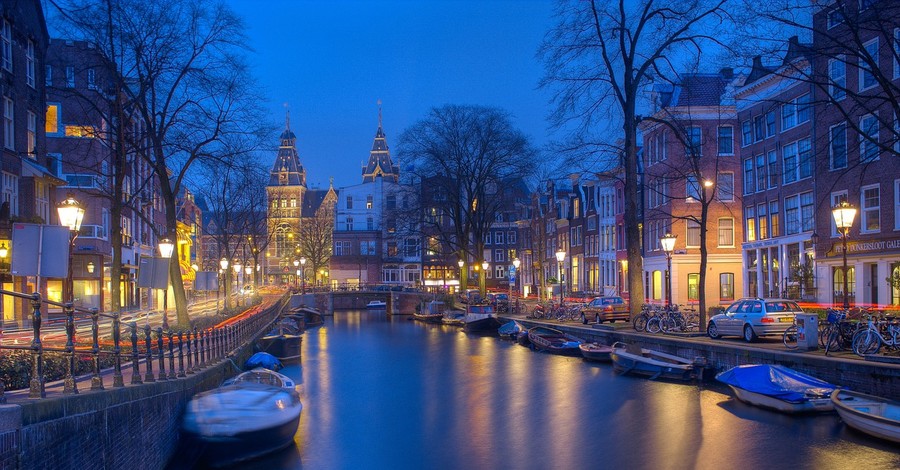Ради путешествия в Амстердам придется пожениться с голландцем