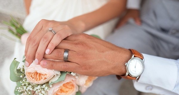 Молодоженам на заметку: астрологи назвали благоприятные дни для свадьбы в июне