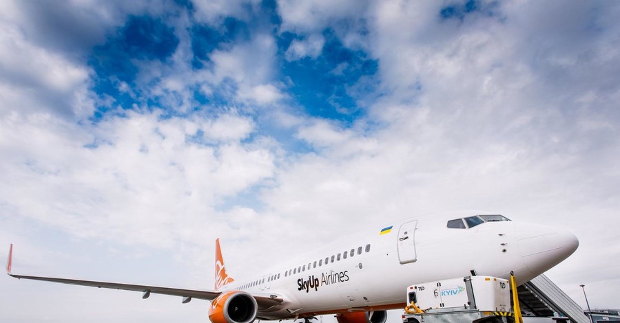Суд приостановил лицензию SkyUp Airlines