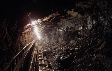У Зеленского обещают за пару дней расплатиться с шахтерами двух областей