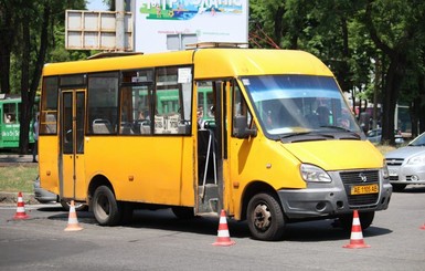 В Днепре умерла женщина, которую переехала маршрутка