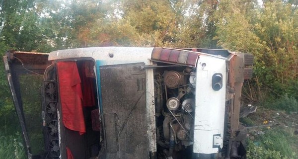 В Харьковской области разбился пассажирский автобус