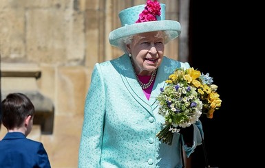 Елизавета II покинула Букингемский дворец из-за нашествия крыс
