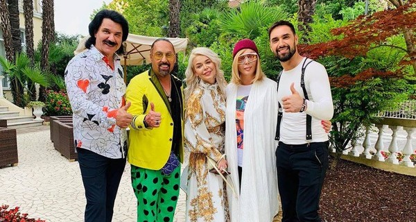 Ирина Билык отгуляла свадьбу вместе с Алиной Гросу