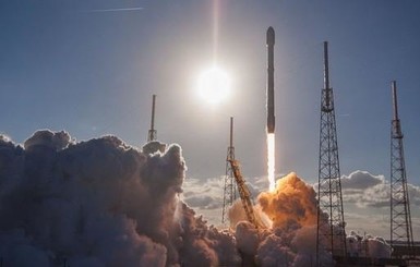 Ракета Falcon Heavy выведет на орбиту прах работников НАСА